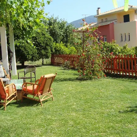 Apartamento Villa's Ground Floor With 60 Qm Swimming Pool *